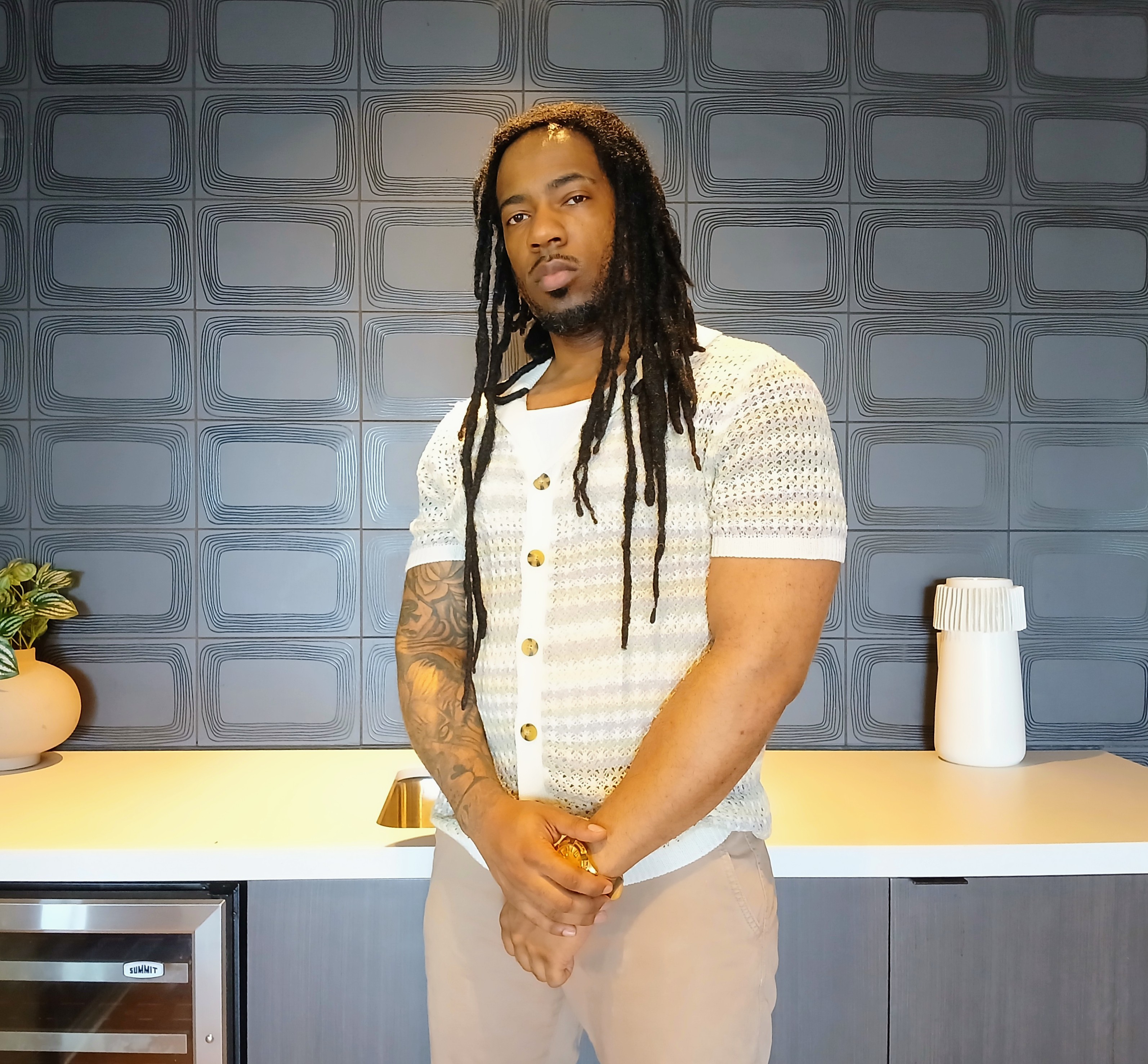 Clarence Elliott - Founder and CEO of AI Lifestyle Platform HomieSapien - Portrait